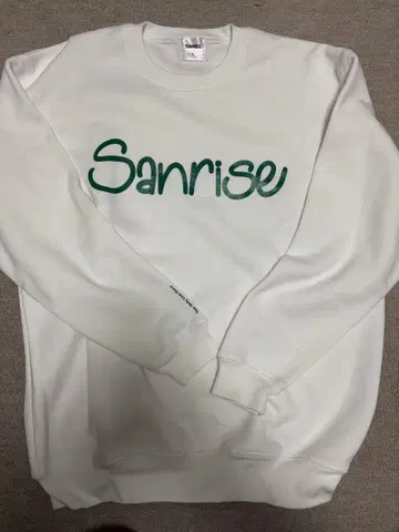 선라이즈 Sanrise 크루넥 스웨트화이트 L