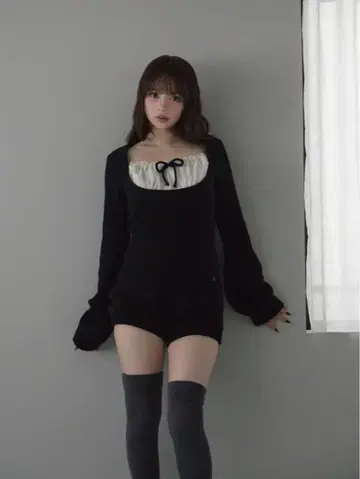 Raven gather set up BLACK andmary