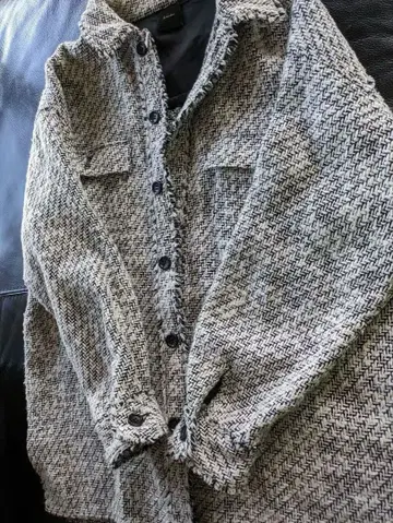 Spick and Span 트위드 자켓 화이트 블랙 버튼 포함