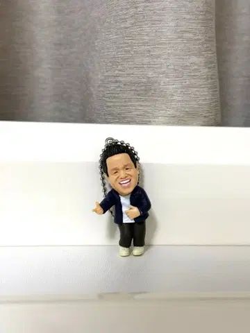 다이앤 고이 고이로 스스스한 가챠 키링 가챠 츠다