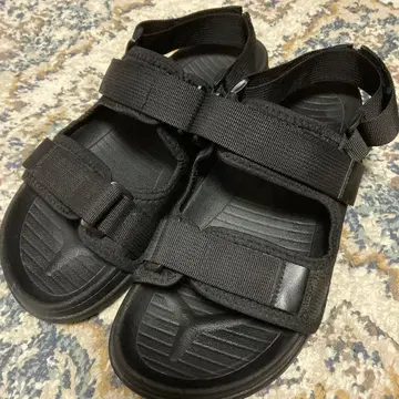 Dita Muaj 스포티 벨크로 스트랩 샌들 24cm