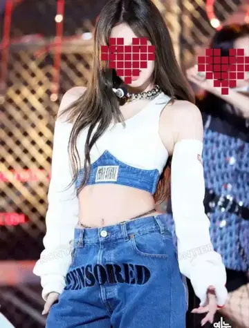 [ 선착순 ] 한국 아이돌 의상 크롭탑 k-pop 댄스 의상