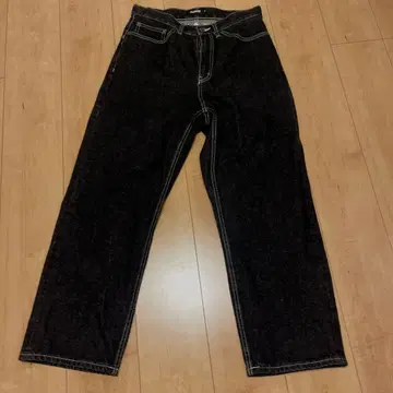 XLARGE 블랙 데님 팬츠 사이즈 30