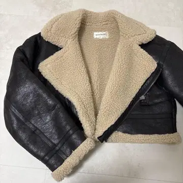 MOUSSY 크롭 플라이트 자켓