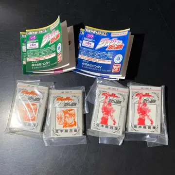 반다이 죠죠의 기묘한 모험 캡슐 토이 1부. 3부