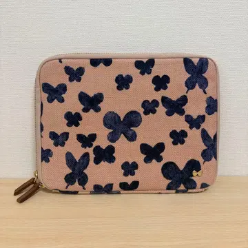 호보니치 미나 페르호넨 오키이 히키다시 파우치 memoria