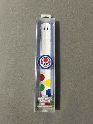 Super Nintendo World 파워업 밴드