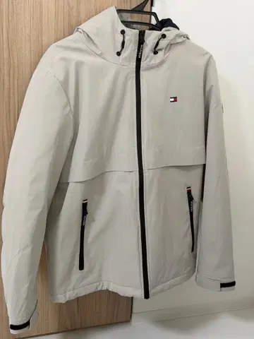 타미힐피거 후드 부착 마운틴 후드티 그레이