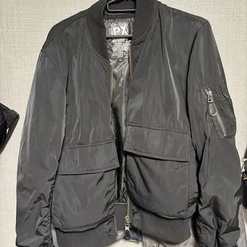 AVIREX MA-1 블랙 자켓 M