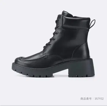 GU 볼륨 밑창 레이스업 부츠