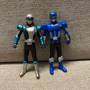 슈퍼전대 히어로 피규어 2체 세트 고버스터즈