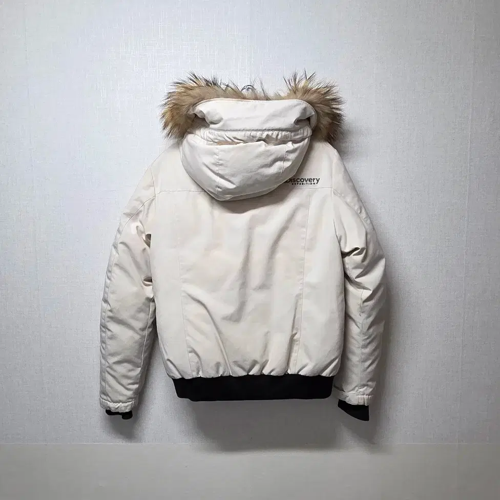 디스커버리 벤처포스 밀포드 숏 패딩 95 남여공용