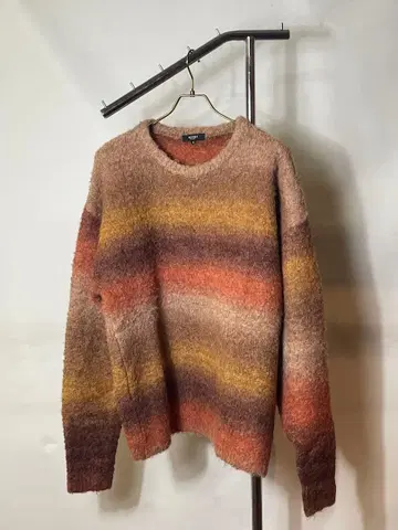 BEAMS HEART 빔즈하트 울 혼방 스웨터