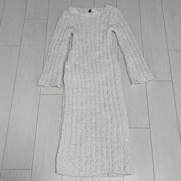 화이트 니트 롱 원피스 긴팔