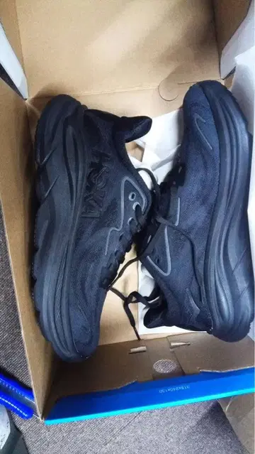 Hoka Clifton 10 스니커즈 25cm