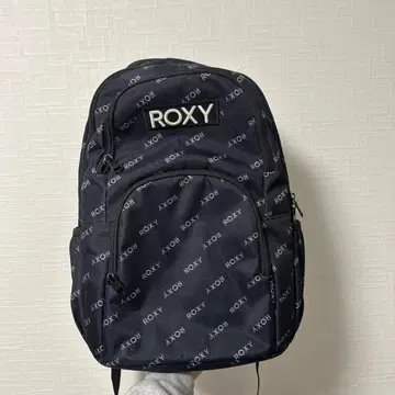 ROXY 블랙 백팩