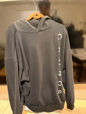 크로노스 cronos 블랙 후드 부착 후드티 로고 포함