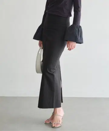 [개럴개런트] 린넨 혼방 타이트 스커트