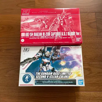 [ 하자품 ] HGUC 바잠 지온 노획 사양, 세컨드 V [클리어 컬러]