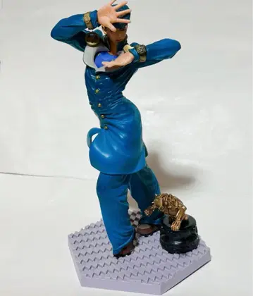 죠죠의 기묘한 모험 피규어 히가시카타 죠스케