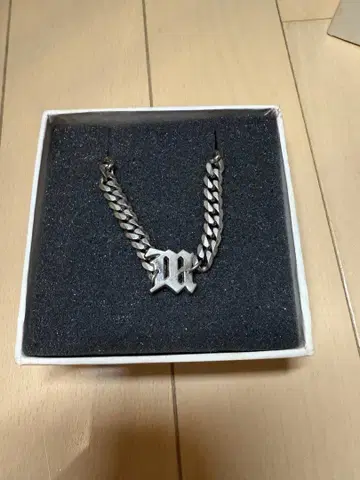 MISBHV 체인 목걸이 M 로고