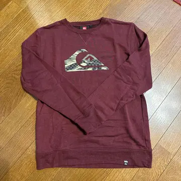 크루넥 트레이닝복 버건디 카모플라쥬 로고