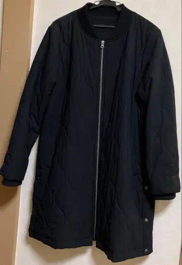 블랙 퀼팅 코트