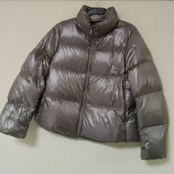 그레이 숏 기장 다운 자켓