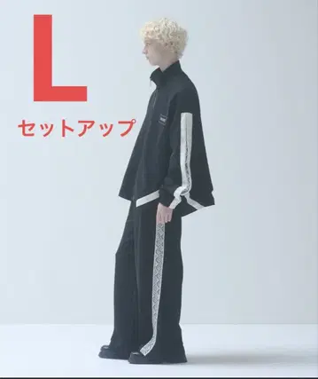 라인 슬리브 트랙 자켓 & 팬츠