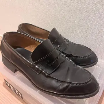 블랙 가죽 로퍼