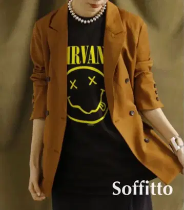 새상품급 Soffitto 소피토 피크 라펠 자켓 더블 벨트 포함