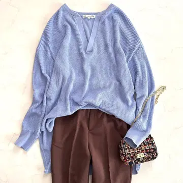 23구 코튼 캐시미어 와플 슬릿넥 튜닉 워셔블 니트 블루