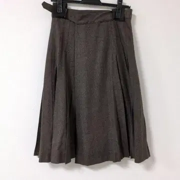 [ 새상품급 ] 프릭스스토어 체크 랩 플리츠 스커트 무릎 기장 스커트