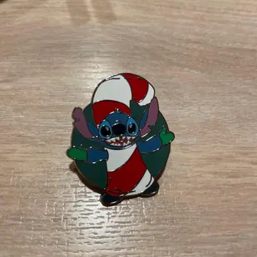 디즈니 스토어 스티치 시크릿 핀 배지 캔디