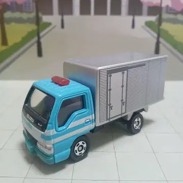 토미카 베트남제 토미카 복권 15 이스즈 엘프 자재 운반차