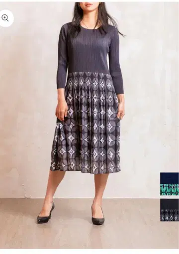 알테소와 복고풍 느낌 플리츠 원피스