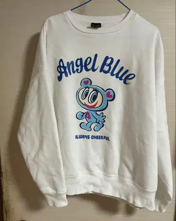 Angel Blue 맨투맨 화이트