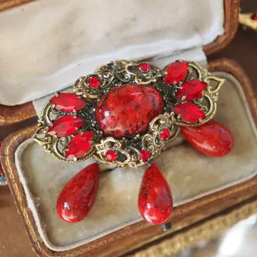 서독 빈티지 브로치 빨간색