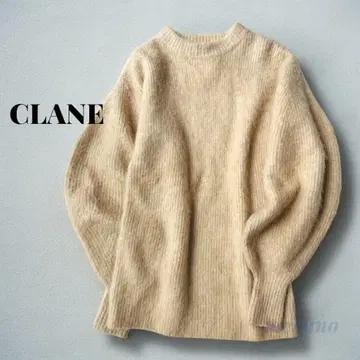 [미사용 새상품] 클라네 라운드 슬리브 모헤어 니트 베이지