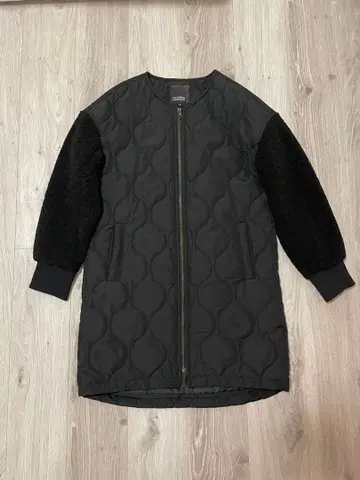 블랙 퀼팅 롱 자켓