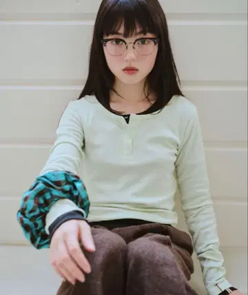 커먼 갈 프로덕츠 론T