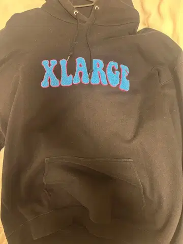 XLARGE 후드티 블랙 후드 부착