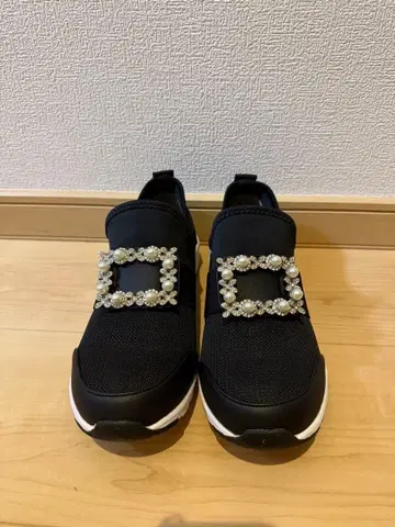 [ 새상품급 ] 비쥬 펄 스니커즈 슬립온 블랙 24cm