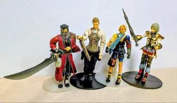 파이널 판타지 피규어 묶음 판매