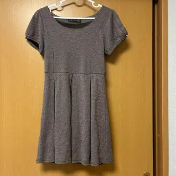 CECI McBEE 브라운 체크 미니 원피스 반팔