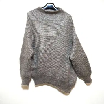 모카 보틀넥 니트 BARNYARDSTORM