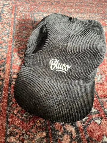Bluco 코듀로이 블랙 캡