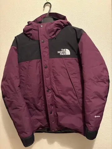 THE NORTH FACE 마운틴 다운 자켓 퍼플/블랙