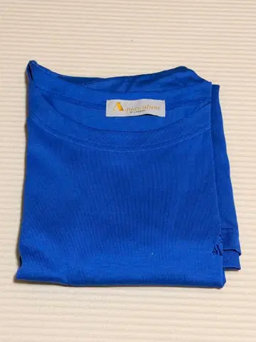 아쿠아스큐텀 블루 반팔 티셔츠