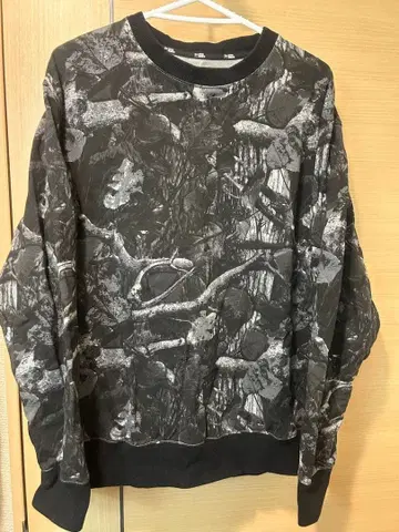 NEW ERA 카모플라쥬 트레이닝복 L 사이즈